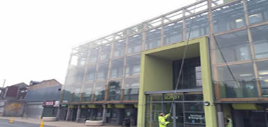 commercial window cleaning Dunstable